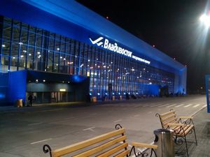 Сколько лететь до владивостока из москвы, санкт-петербурга, екатеринбурга? (сезон 2016)